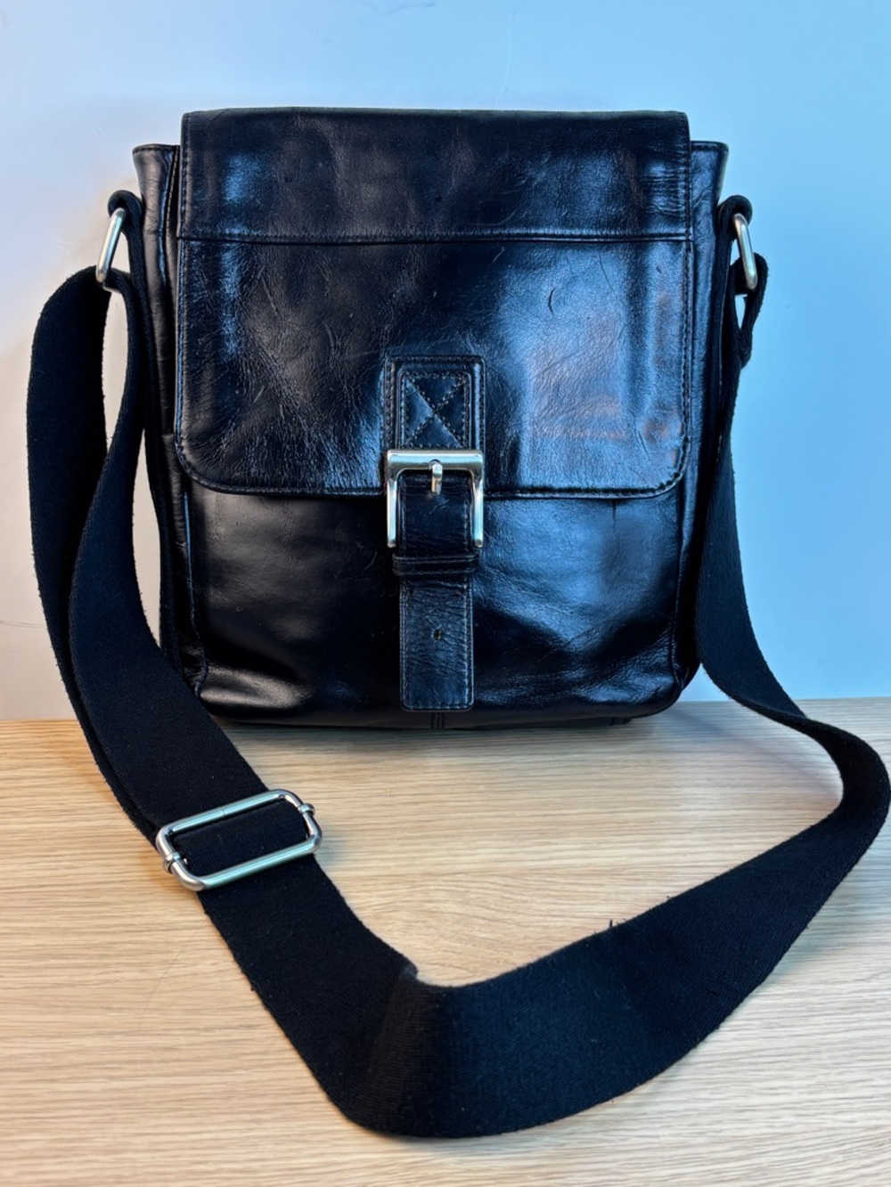 Fossil Black Leather Taner City Messenger Bag
